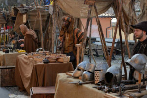 2-Cittadella-in-Festa-a-Lonato-300x200 Rievocazioni  storico  medievali