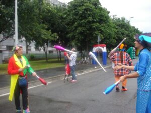 giocolieri-io-e-pedro-300x225 Animazione per matrimoni