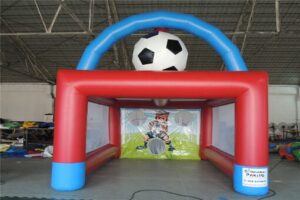 vendo-gonfiabile-porta-calcio-pvc-06-300x200 GONFIABILI  SPORTIVI CALCI DI  RIGORE